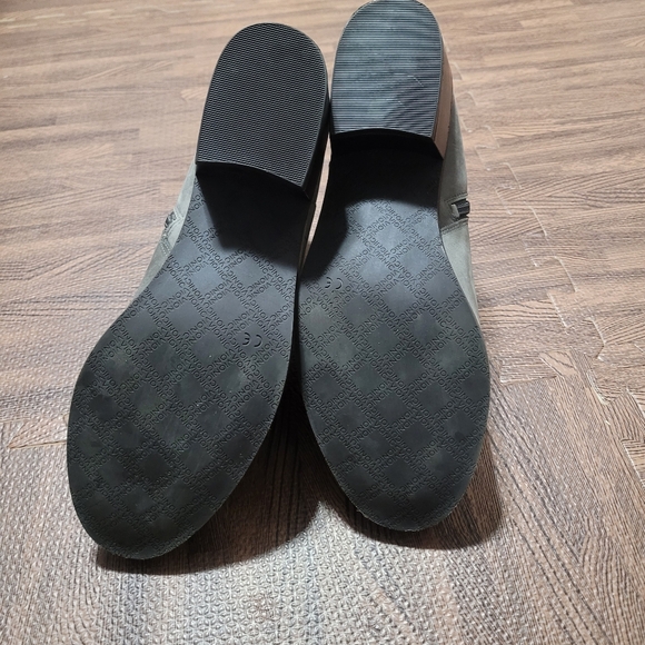 Vionic Joslyn Leather Charcoal Gray Weather Resistant Ankle Boots Size 9 - Picture 8 of 10